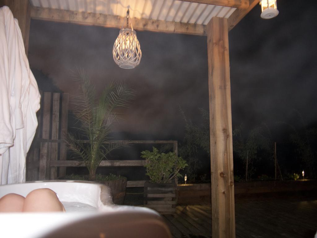 Monart Farm Lodge Milehouse Exterior foto